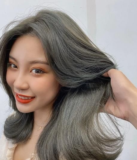 2024年度爆款發色盤點 青灰個性、青木棕活潑、煙熏藍灰百搭